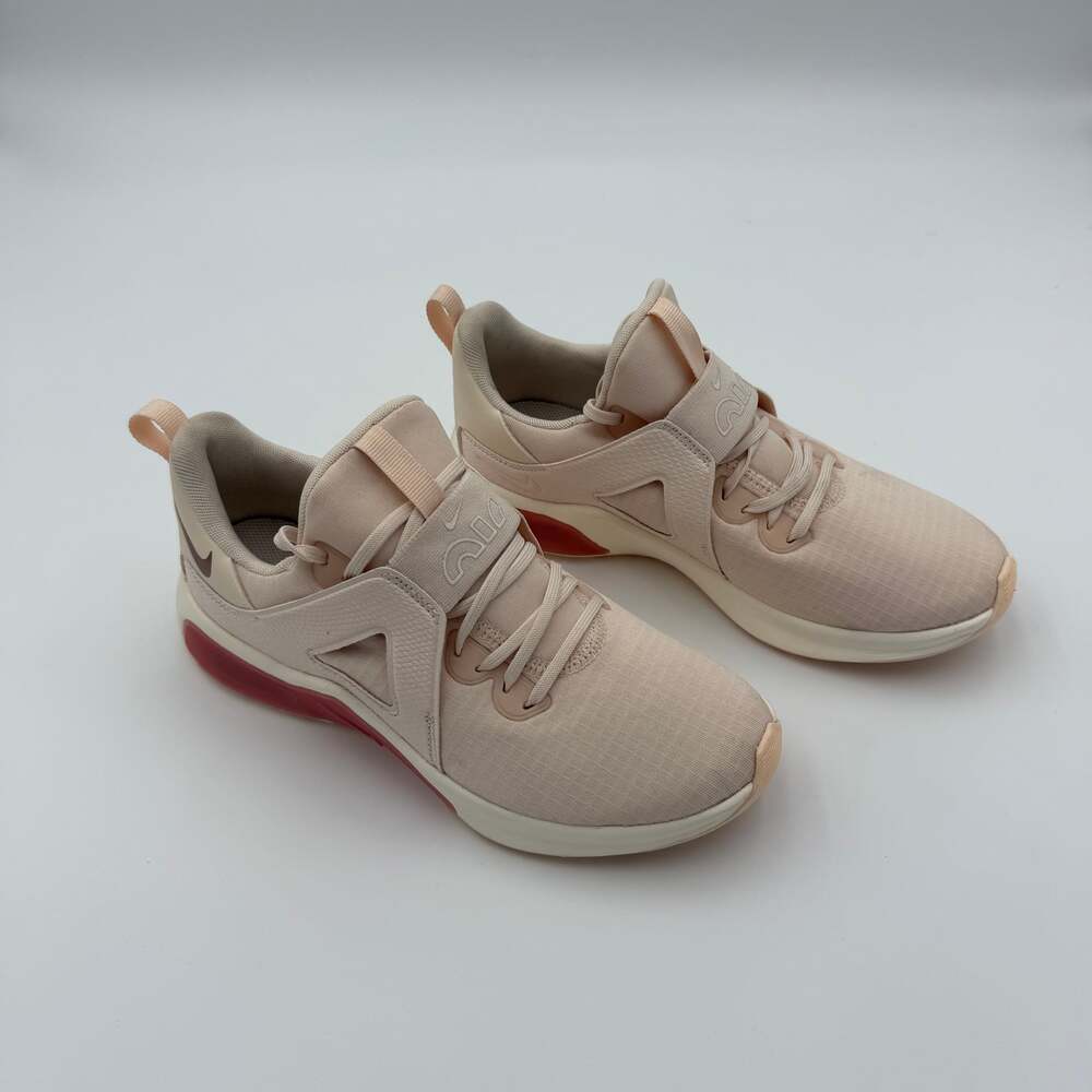 New without tags Nike Air Max Bella TR 5 Women's Training Shoes